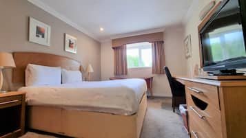 Standard Double Room, 1 Double Bed | Down comforters, in-room safe, desk, laptop workspace