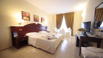 Premium bedding, minibar, in-room safe, desk