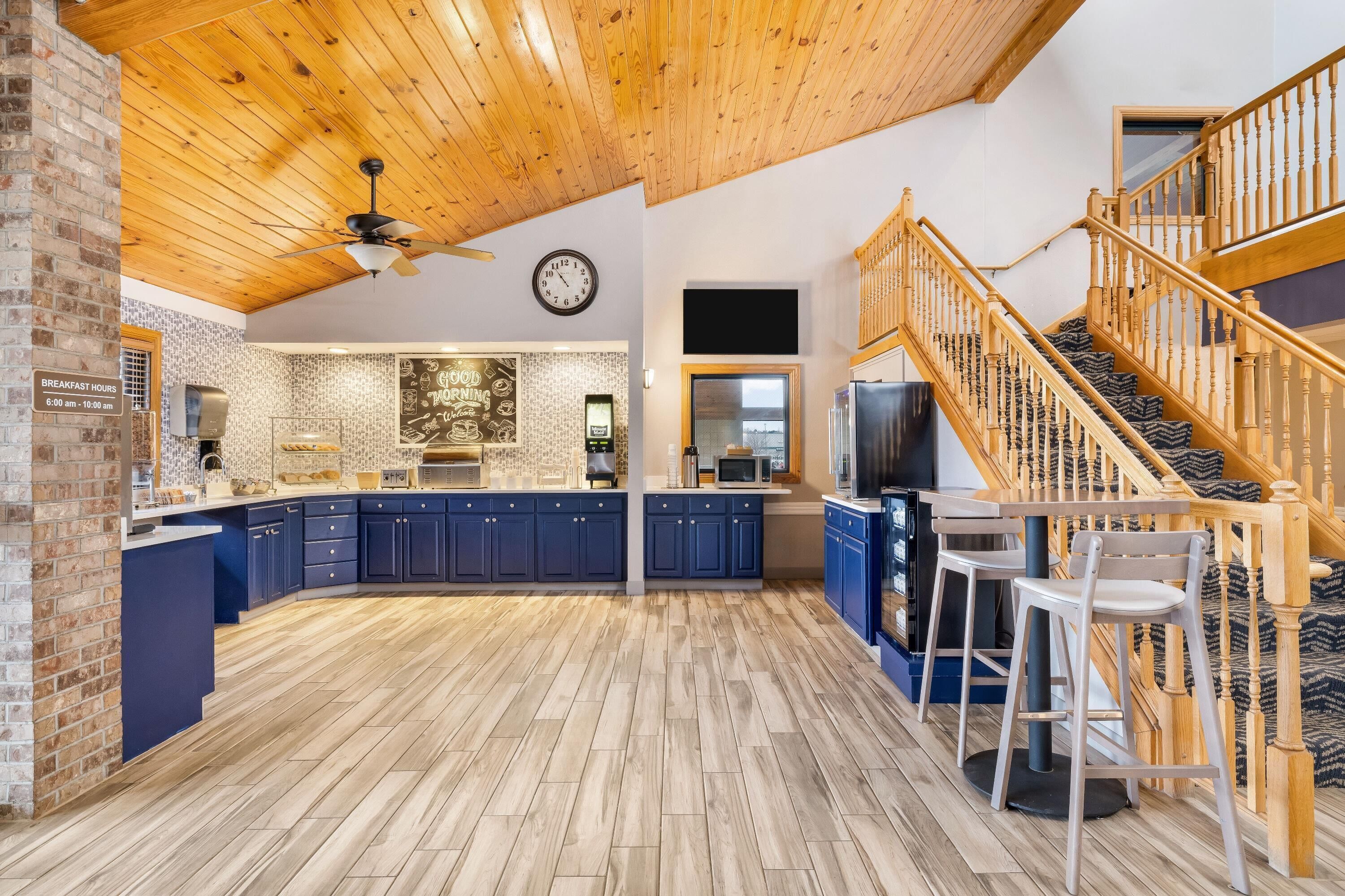 包含每日自助早餐