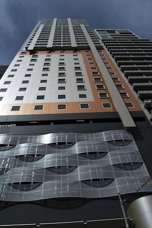 Front of property - Atlantis Hotel, Melbourne (Melbourne)