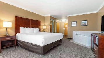 Desk, iron/ironing board, rollaway beds, free WiFi