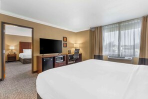 Suite, Multiple Beds, Accessible, Non Smoking