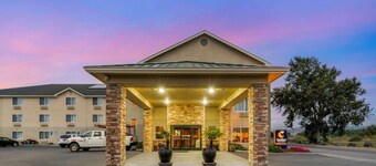Comfort Inn & Suites Redwood Country