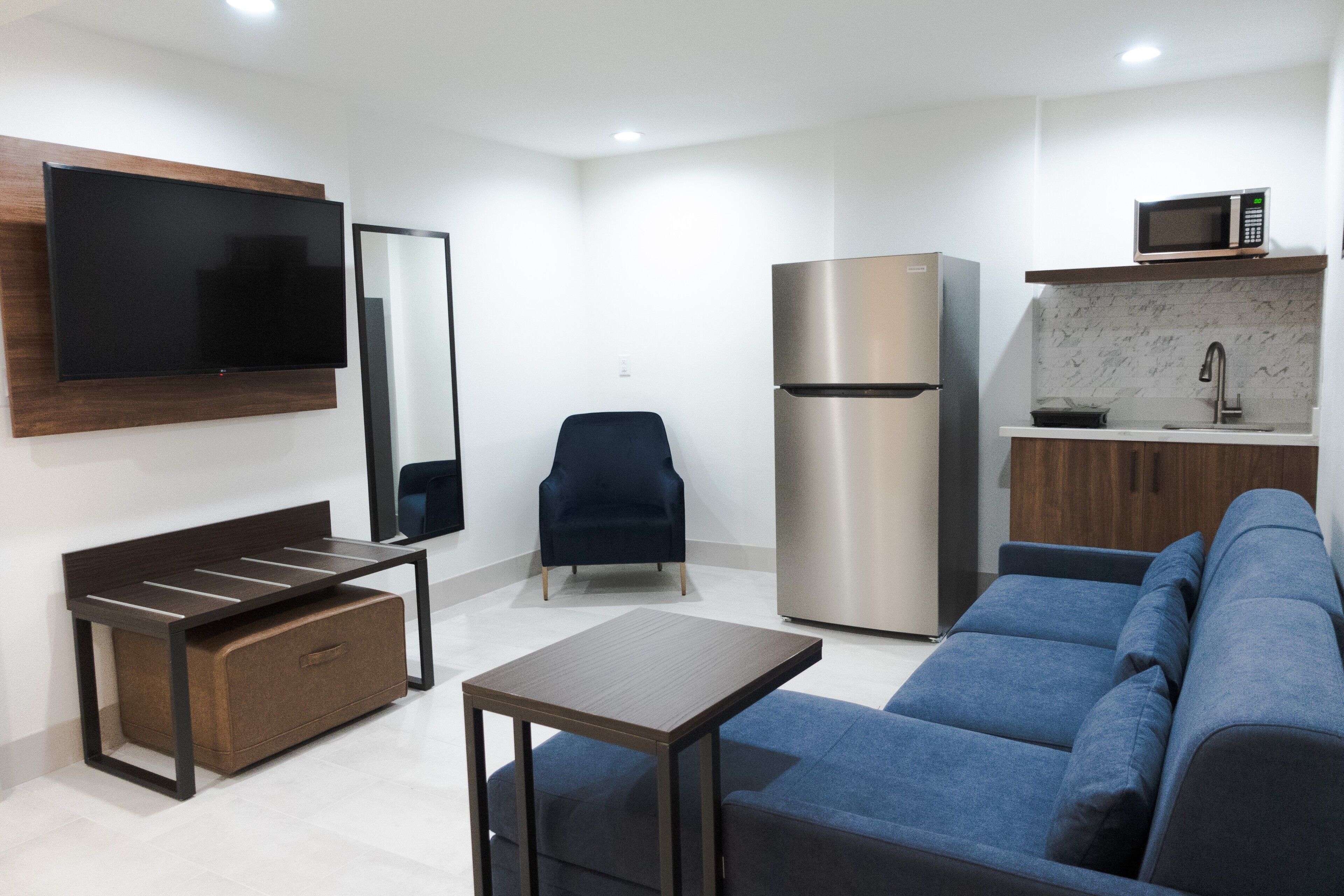 suite, 2 queen beds, non smoking | premium bedding, desk, blackout curtains, soundproofing