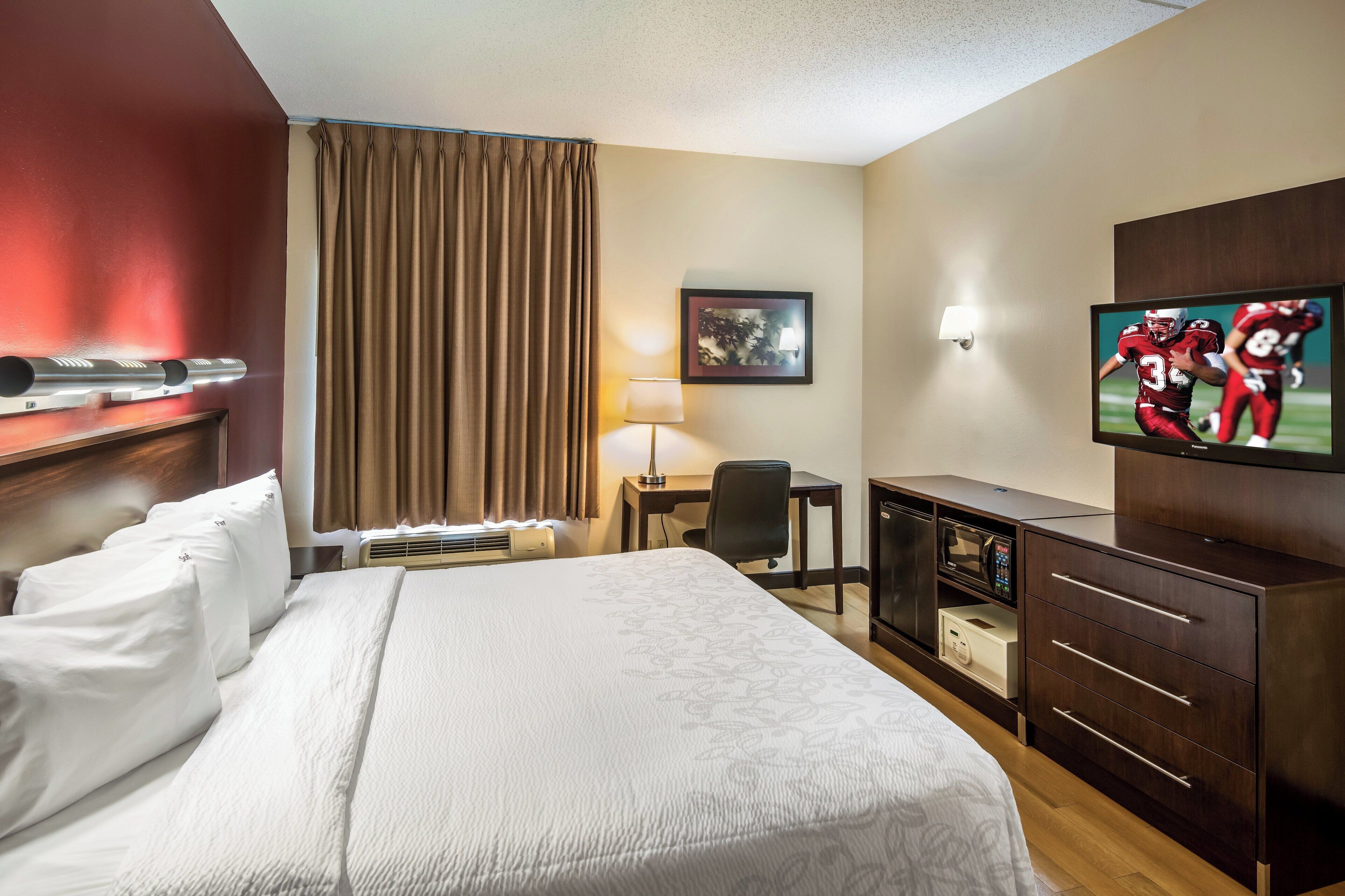 Foto - Red Roof Inn PLUS+ Long Island - Garden City