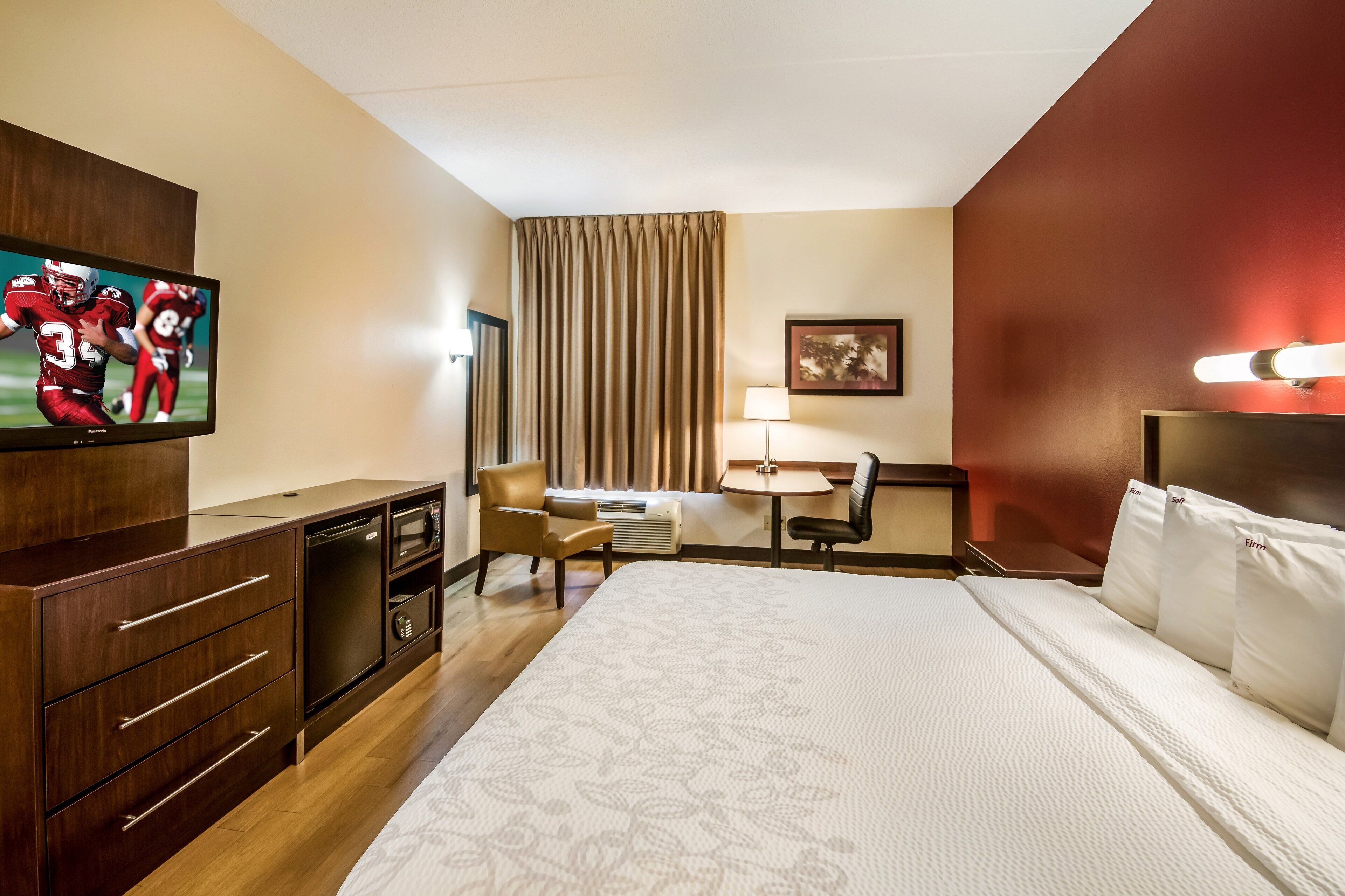 Foto - Red Roof PLUS Long Island - Garden City