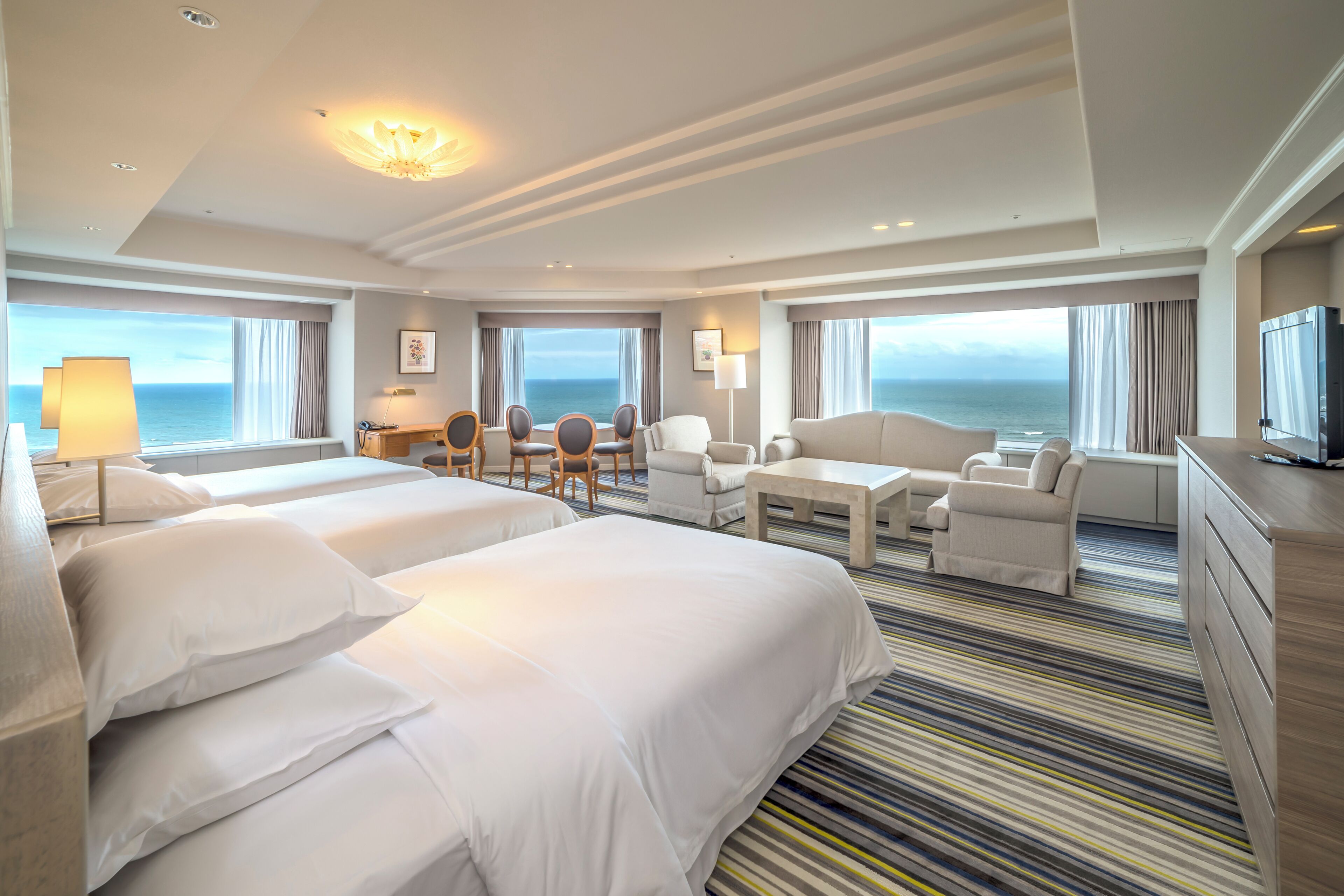 In-room safe, iron/ironing board, free WiFi, bed sheets