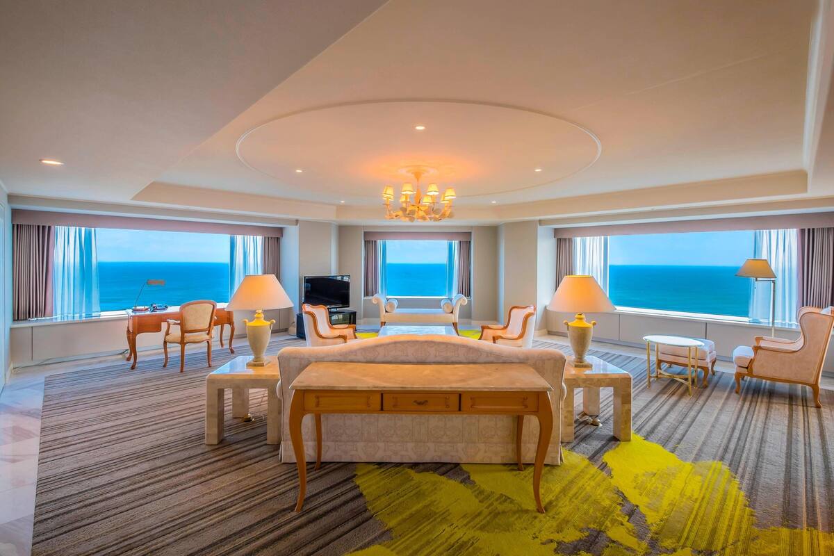 Family Suite, Multiple Beds, Smoking, Ocean View | Premium bedding, in-room safe, desk, iron/ironing board