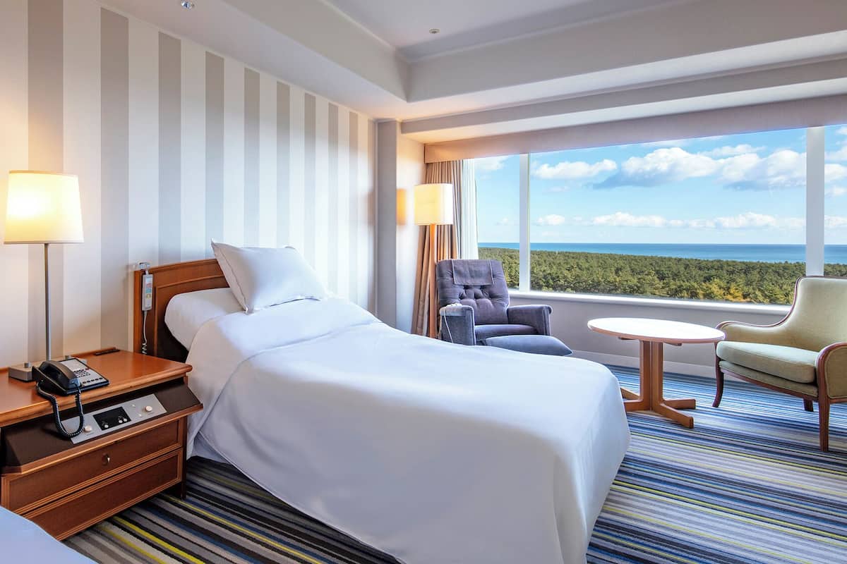 Standard Twin Room, Multiple Beds, Ocean View