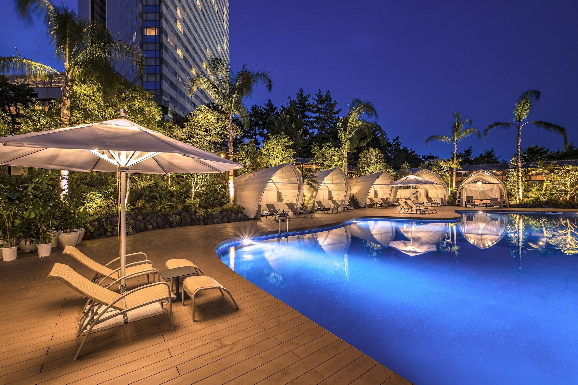 4 Star Hotels