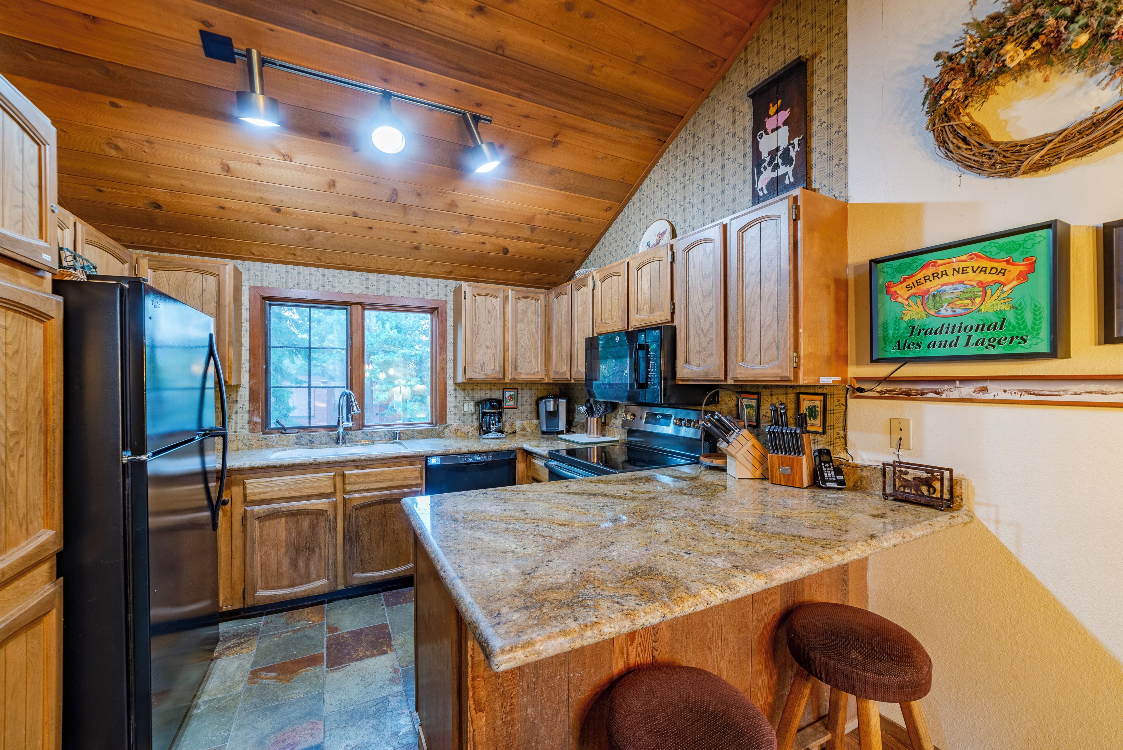 Family Townhome | Private kitchen