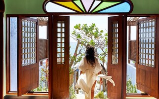 Salas para tratamentos a dois, hidroterapia, aromaterapia