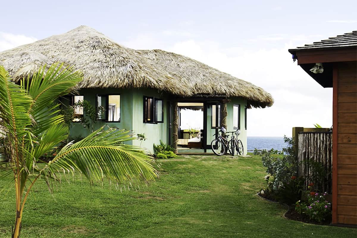 Seaweed 2-Bedroom Cottage | In-room safe, WiFi (free), individually decorated