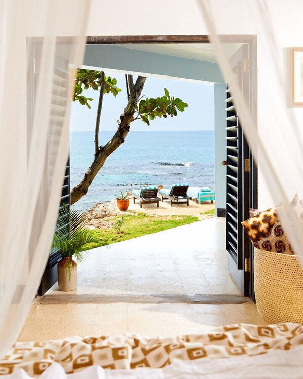 Cottage, 3 Bedrooms (Mussels) | Beach/ocean view - Jakes (Treasure Beach)