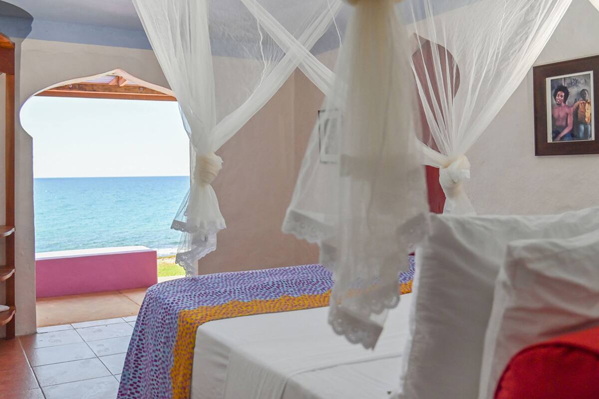 Room, Ocean View | In-room safe, WiFi (free), individually decorated