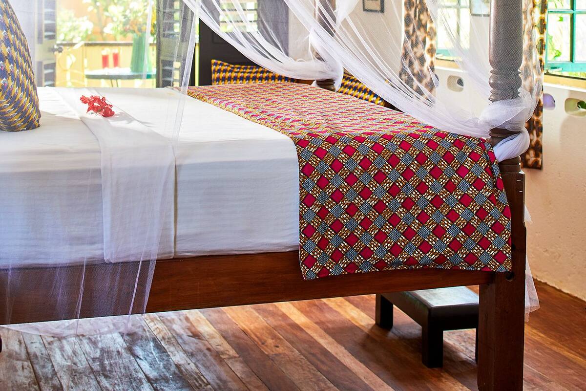 Deluxe Room, Garden View | In-room safe, WiFi (free), individually decorated