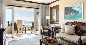 Penthouse de luna de miel, 1 habitación, vista al océano (Mediterranean Romeo&Juliet Penthouse) | Ropa de cama de alta calidad y minibar 