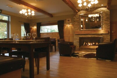 Waterloo Hotel Lodge