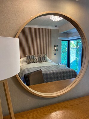 家庭房 (Superior Lodge) | 办公桌、熨斗/熨衣板、免费 WiFi、床单