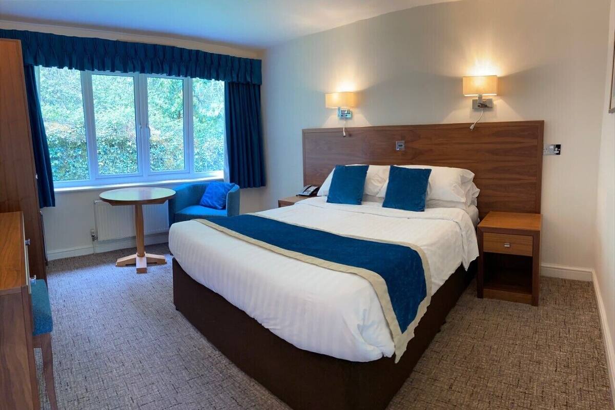 标准双人房 (Lodge) | 办公桌、熨斗/熨衣板、免费 WiFi、床单