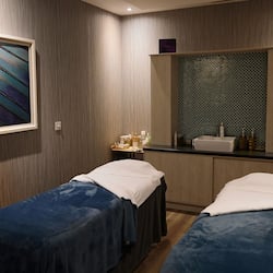 Phòng trị liệu đôi, trị liệu toàn thân, liệu pháp hương thơm