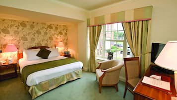 Kahden hengen standard-huone | Työpöytä, silitysrauta/-lauta, ilmainen Wi-Fi, vuodevaatteet