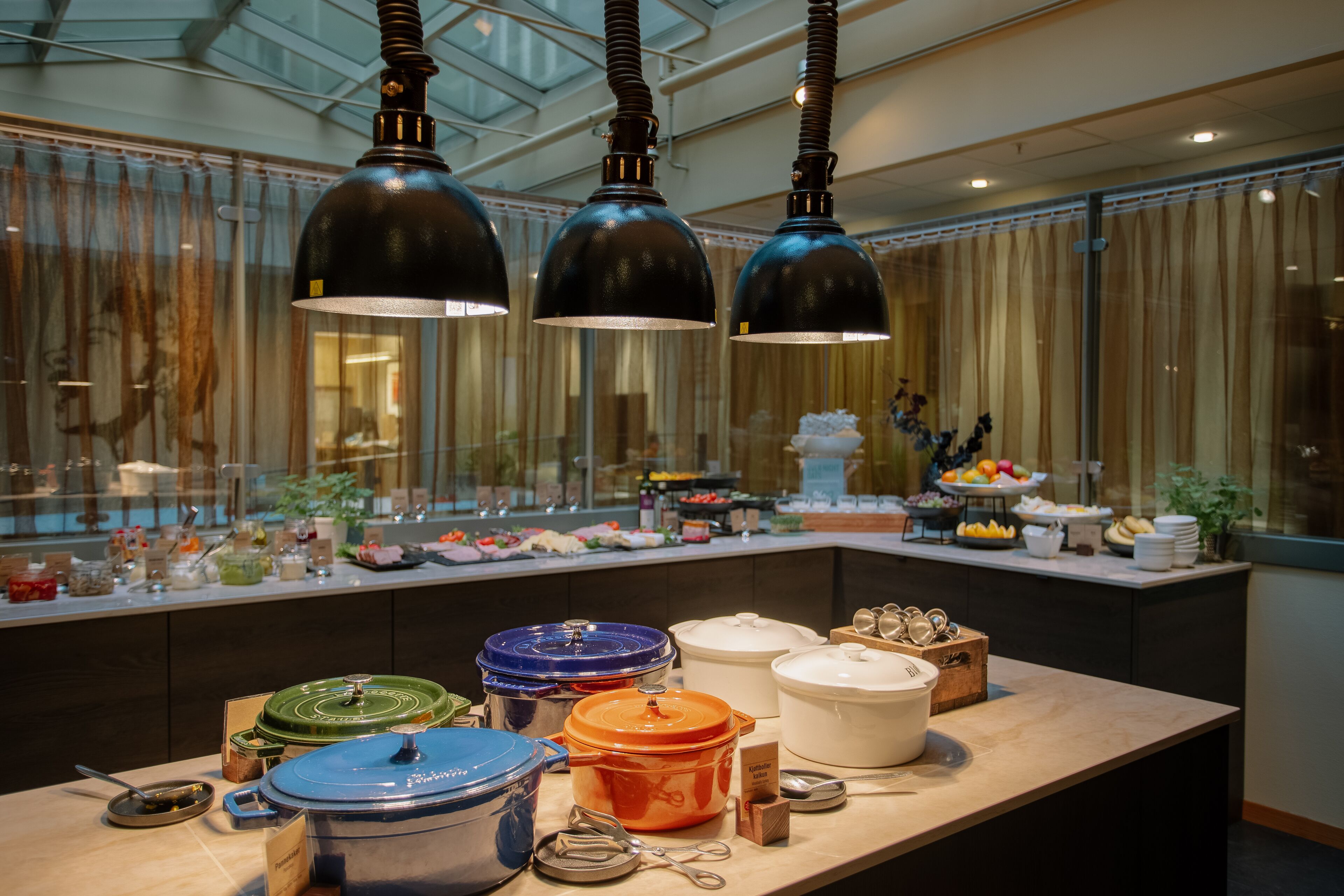 Free daily self-serve breakfast