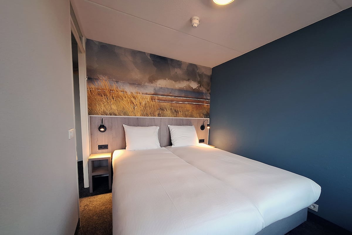 Family Suite | Soundproofing, free WiFi, bed sheets