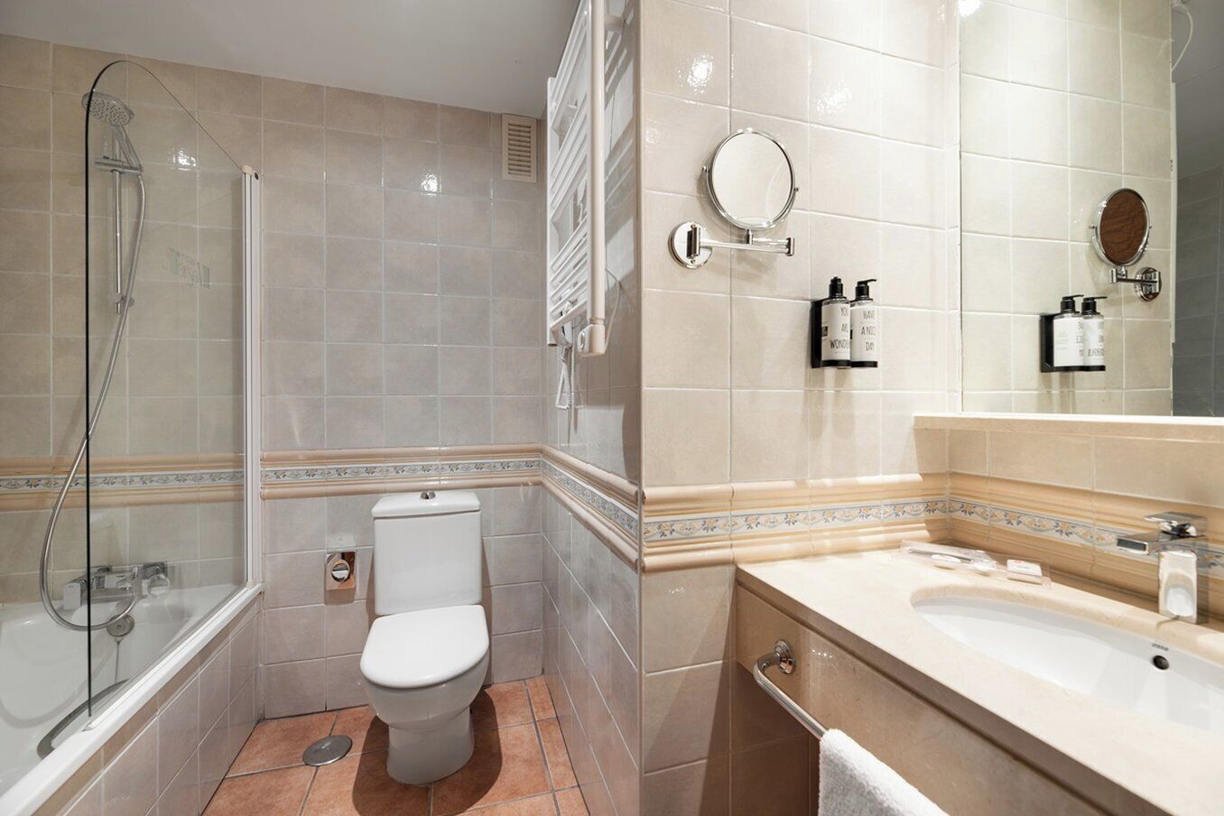 family room (with parking) | down duvets, minibar, in-room safe, individually furnished