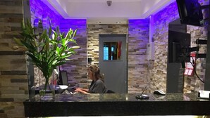 Interior entrance - Gatwick Belmont (Horley)