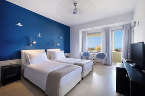 Double Room, Sea View (Volcano) | Egyptian cotton sheets, minibar, in-room safe, desk - The Majestic Hotel (Santorini)