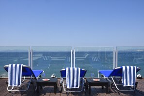 Beach/ocean view