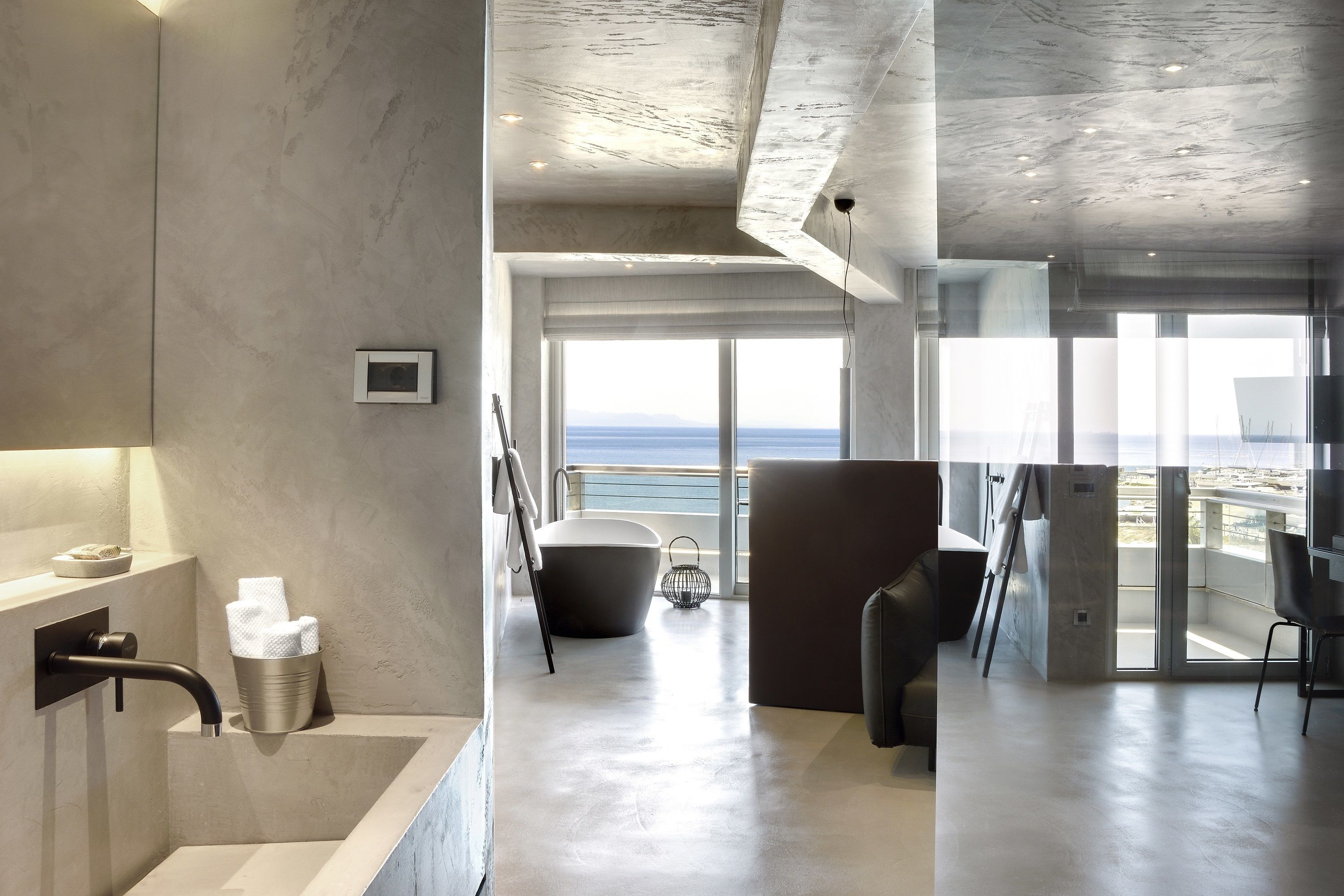 minibar, in-room safe, desk, blackout curtains