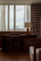 Superior-Studiosuite | Allergikerbettwaren, Daunenbettdecken, Zimmersafe