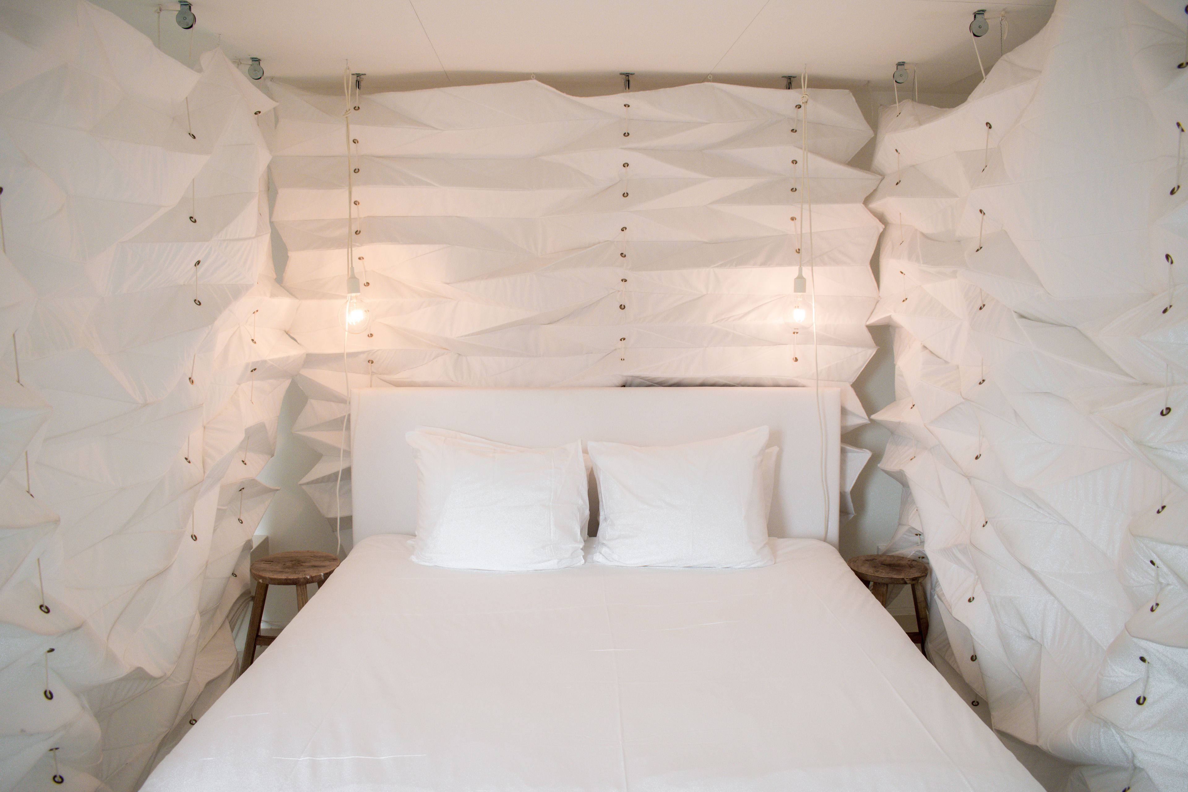 suite, 1 double bed | hypo-allergenic bedding, down duvets, in-room safe