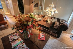 Lobby-Lounge