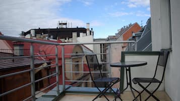 Kamar Superior, 1 Tempat Tidur Queen | Pemandangan balkon