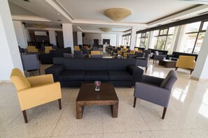 2 bares, bar en la azotea, bar de cocktails