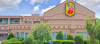 Super 8 by Wyndham Milford/New Haven