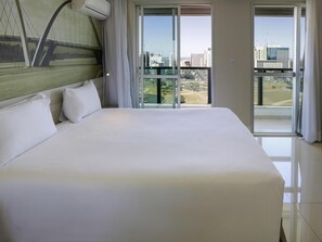 Superior Suite, 1 Queen Bed with Sofa bed | Minibar, in-room safe, desk, blackout drapes - Mercure Brasilia Lider Hotel (Brasília)