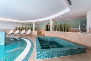 Hot tub, hot springs, Turkish bath, body treatments, hydrotherapy - Hotel LIVVO Volcán Lanzarote (Yaiza)