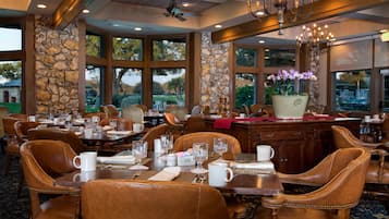 Bao gồm bữa sáng nấu theo yêu cầu hàng ngày