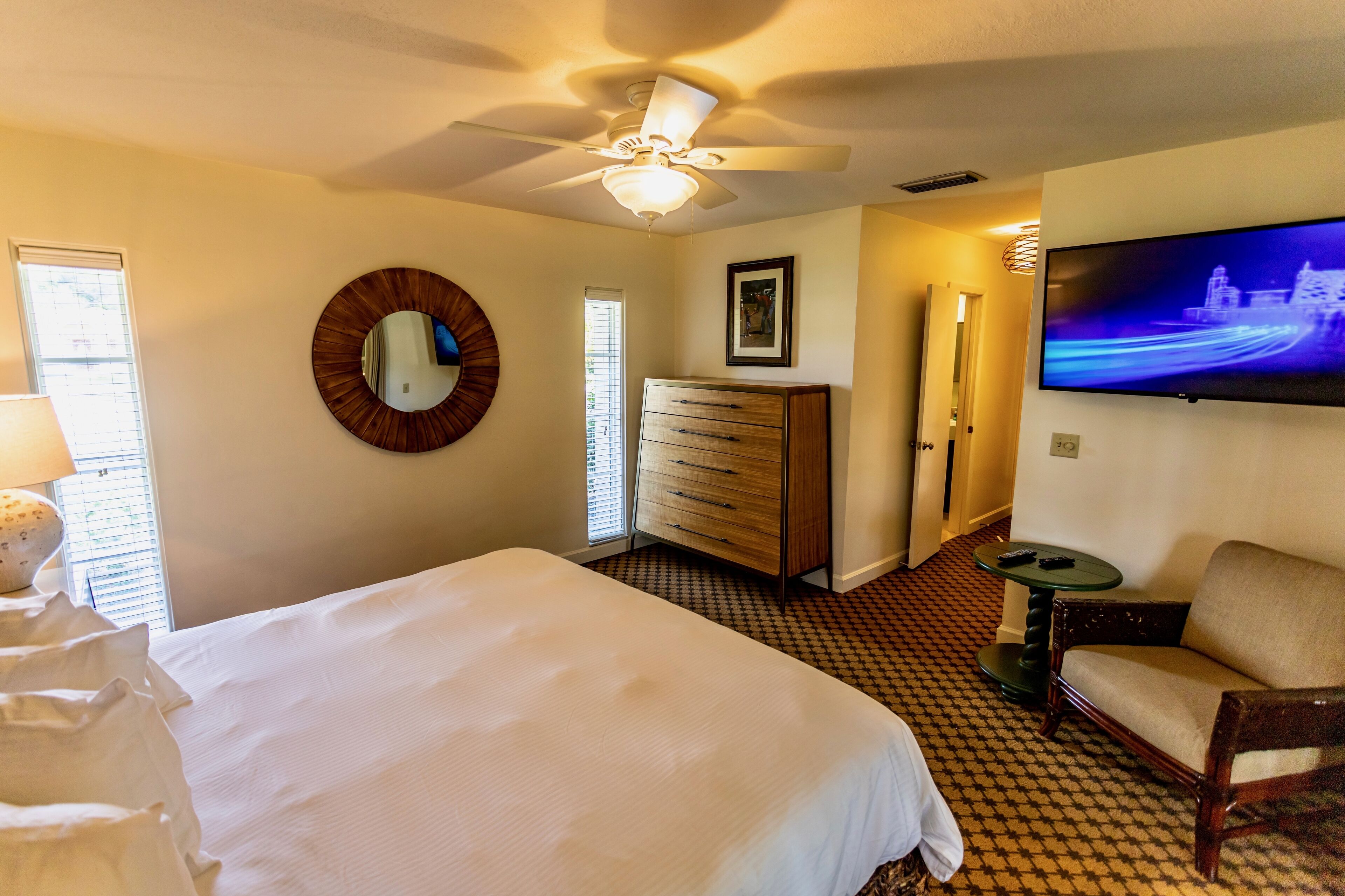 two bedroom home | 1 bedroom, egyptian cotton sheets, premium bedding, pillow-top beds