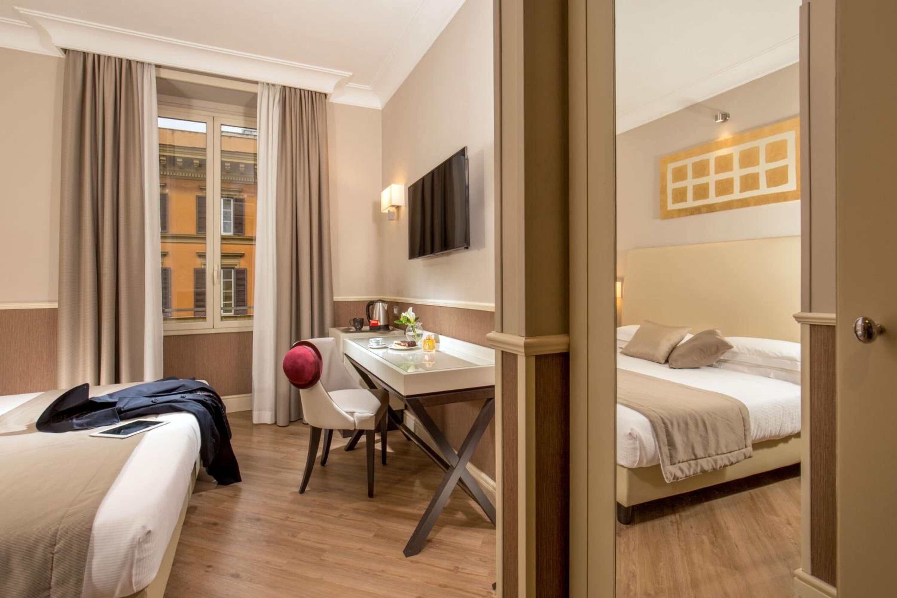 防过敏的被褥、迷你吧、客房内保险箱、办公桌