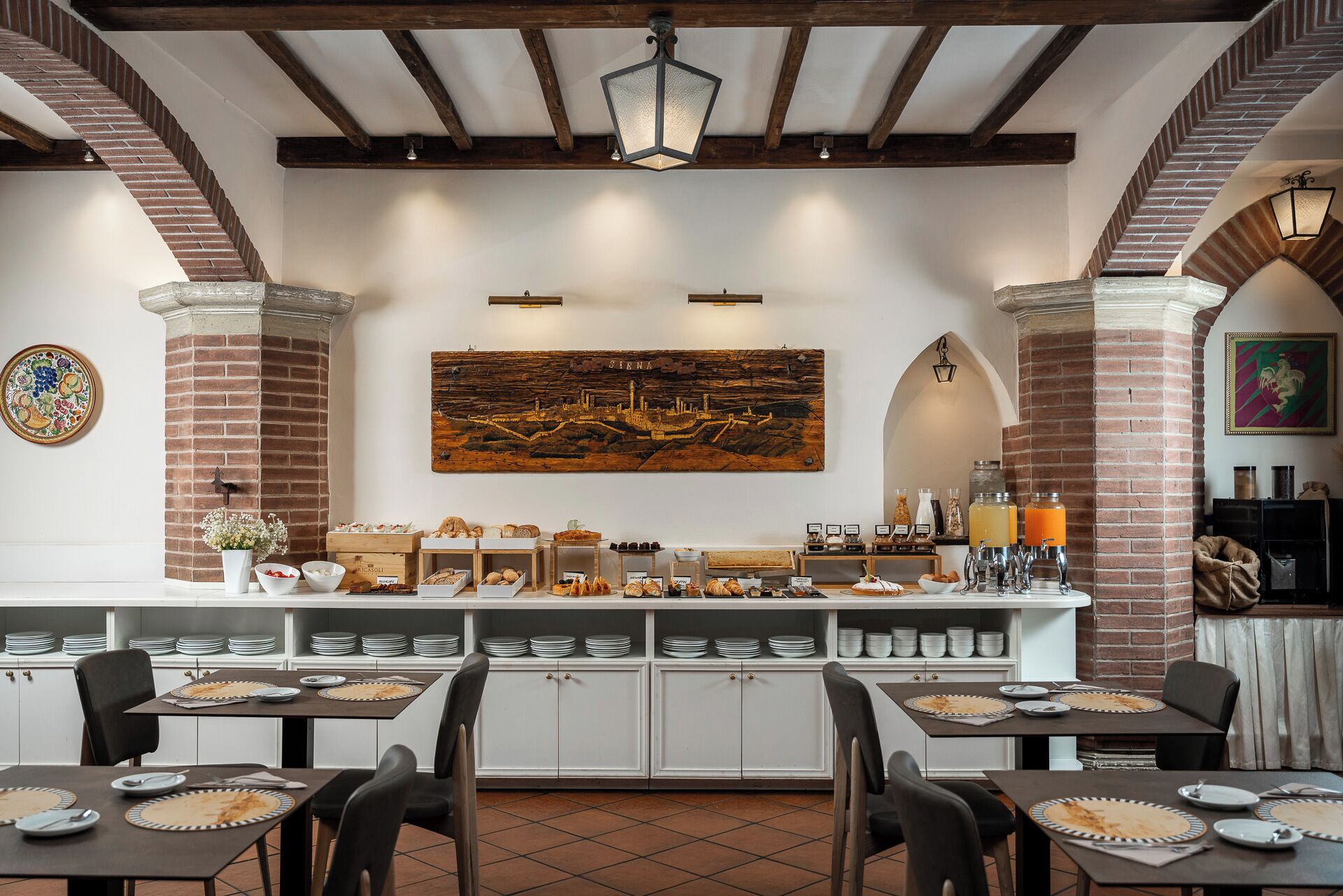 Daily buffet breakfast (EUR 15 per person)