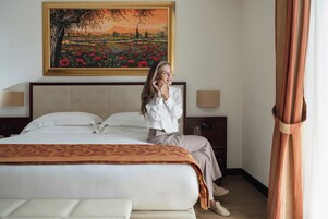 Camera Executive con letto matrimoniale o 2 letti singoli | Biancheria da letto ipoallergenica, materassi in memory foam, minibar