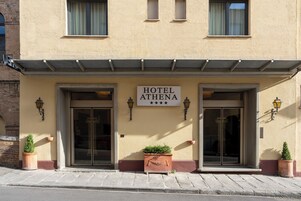 Facciata della struttura