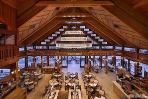 Food court
