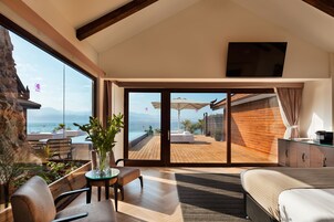 Villa (Koh Samui) | Minibar, in-room safe, iron/ironing board, free WiFi