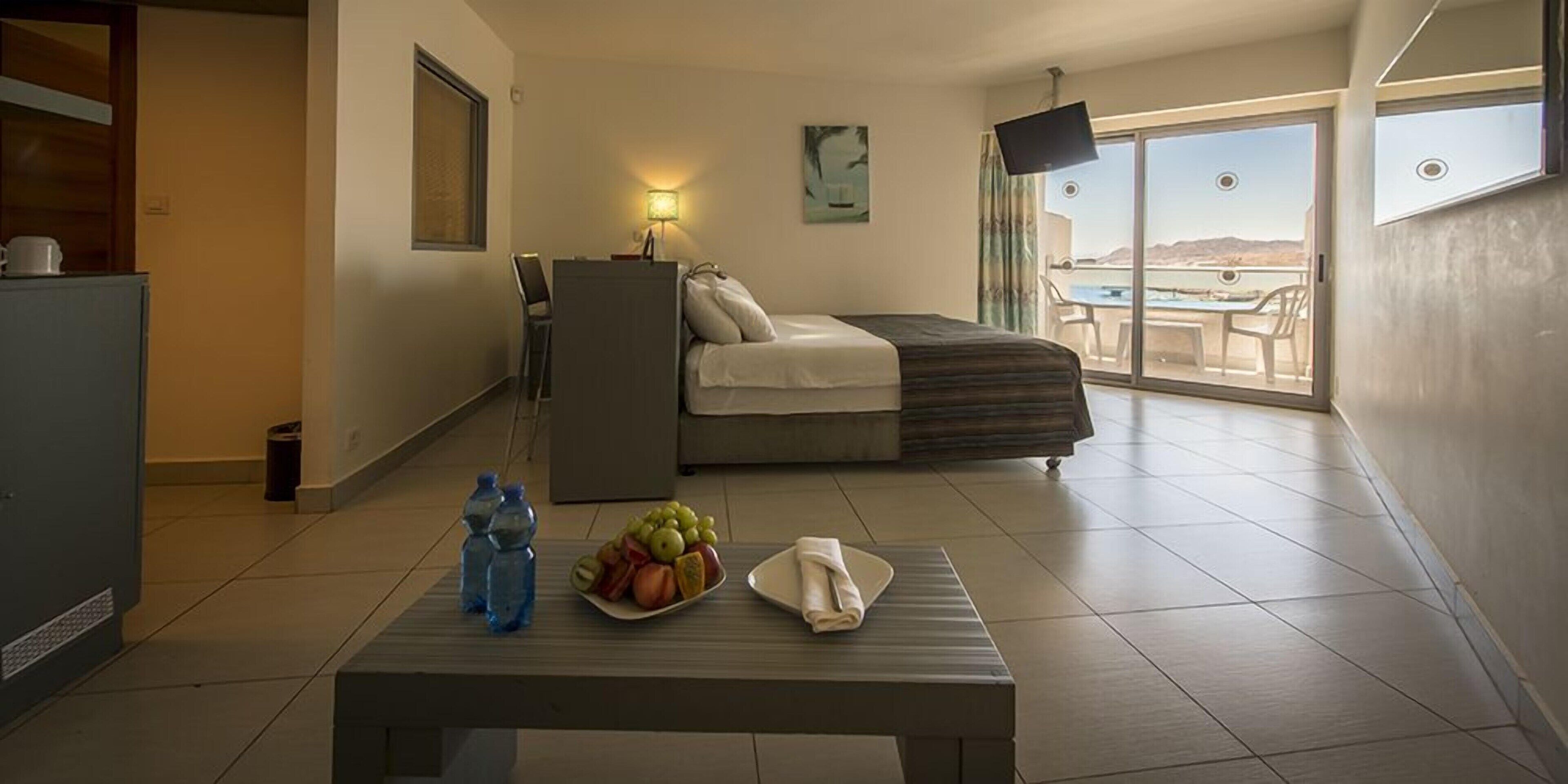 Minibar, in-room safe, iron/ironing board, free WiFi